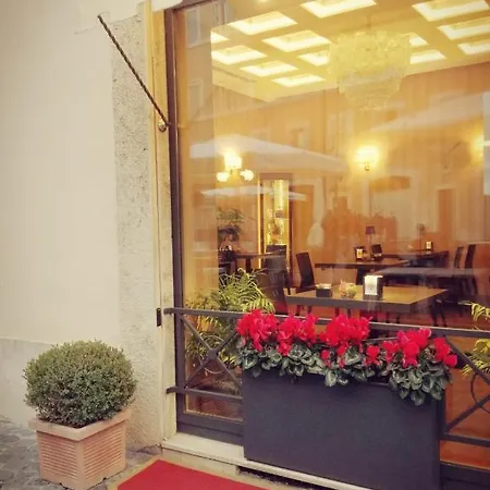 La Place فندق 4*