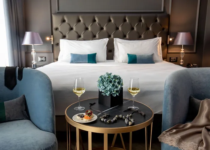 La Place Hotell